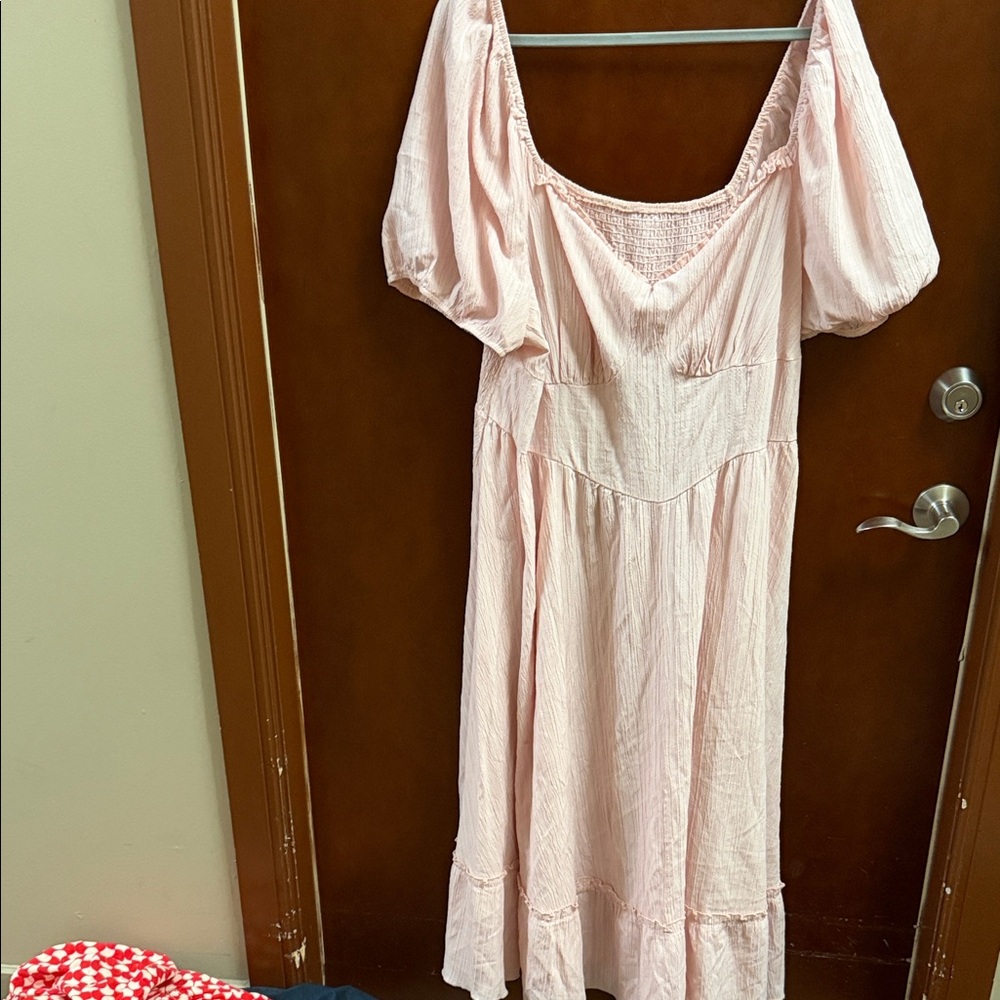 Light Pink Puff Sleeve Midi Dress